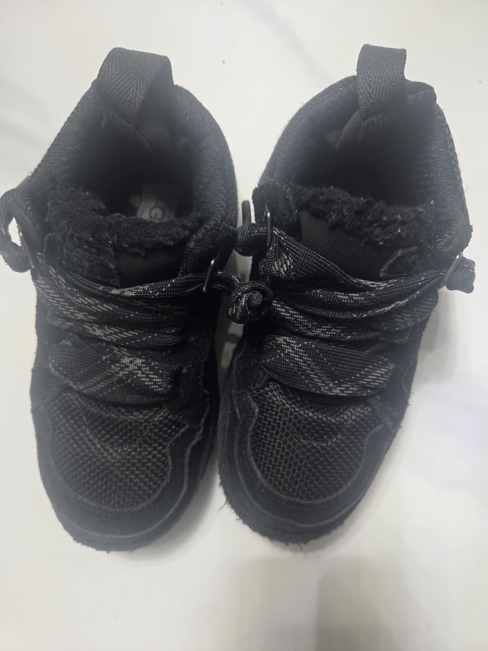 UGG Kids Black High-Top Sneakers